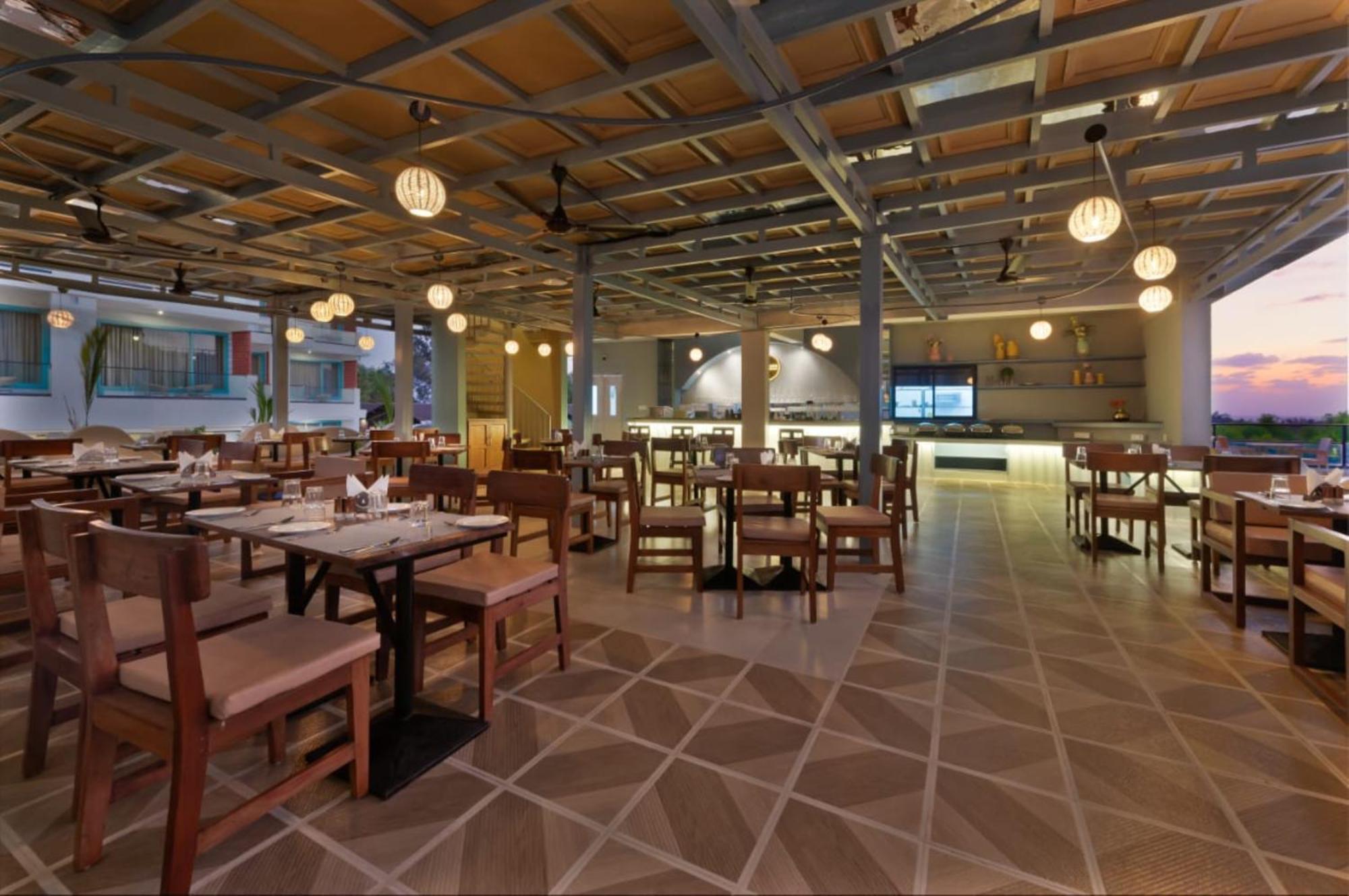 Resort Grand Continent Morjim