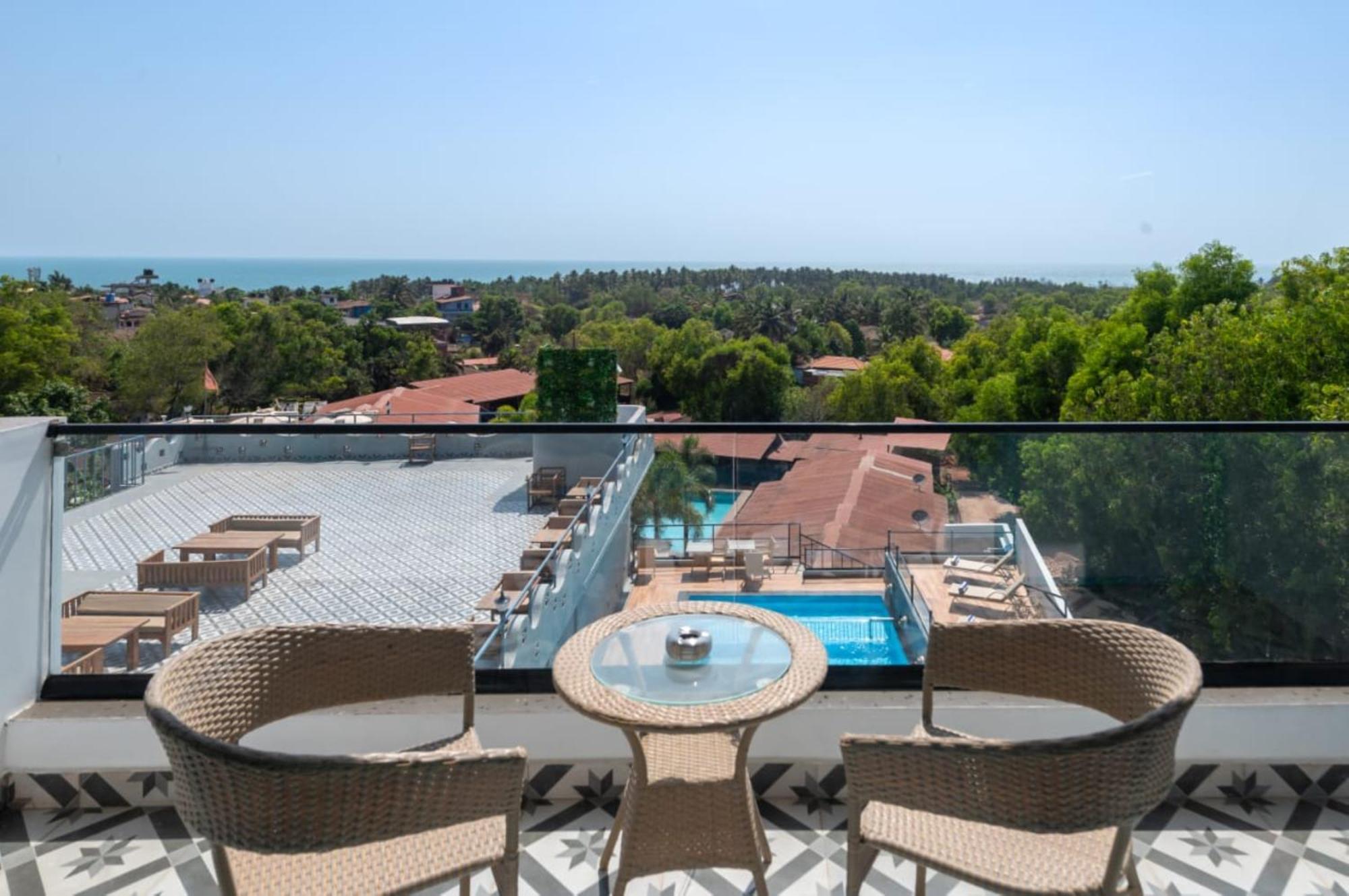 Grand Continent Resort Morjim